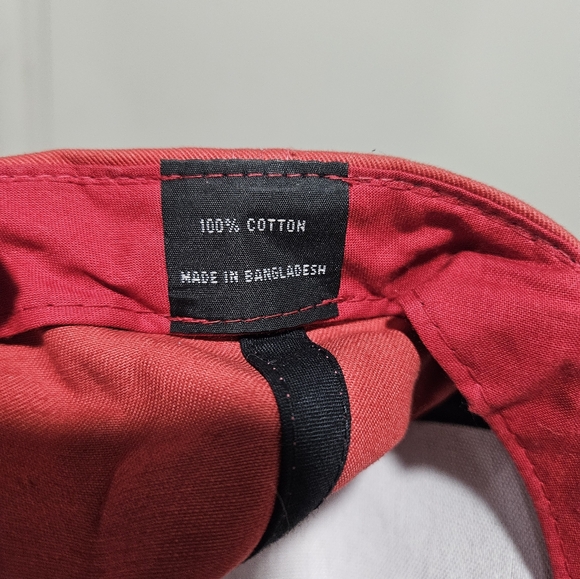 Hydro Flask Red Baseball Cap - Picture 5 of 6